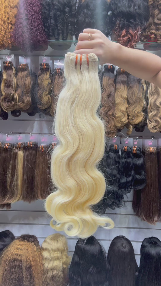 Extensions à Clips Wavy Premium Volume Intense – 100% Cheveux Naturels 200g